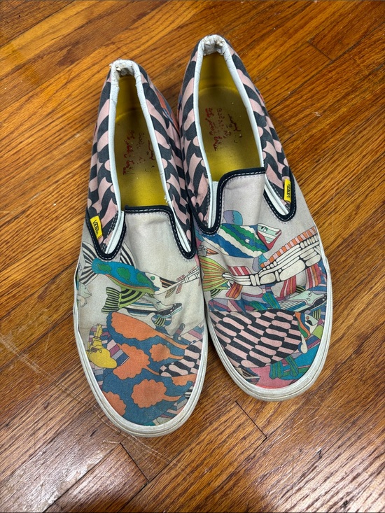 Vans Other - Vans men’s Slip-On Sneakers in yellow submarine Graphic